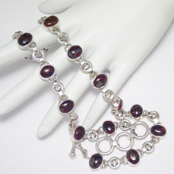 aCleoni Sterling Silver Adjustable Stone Necklace - Picture 2 of 4